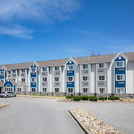 Microtel Inn By Wyndham Бекли Екстериор снимка