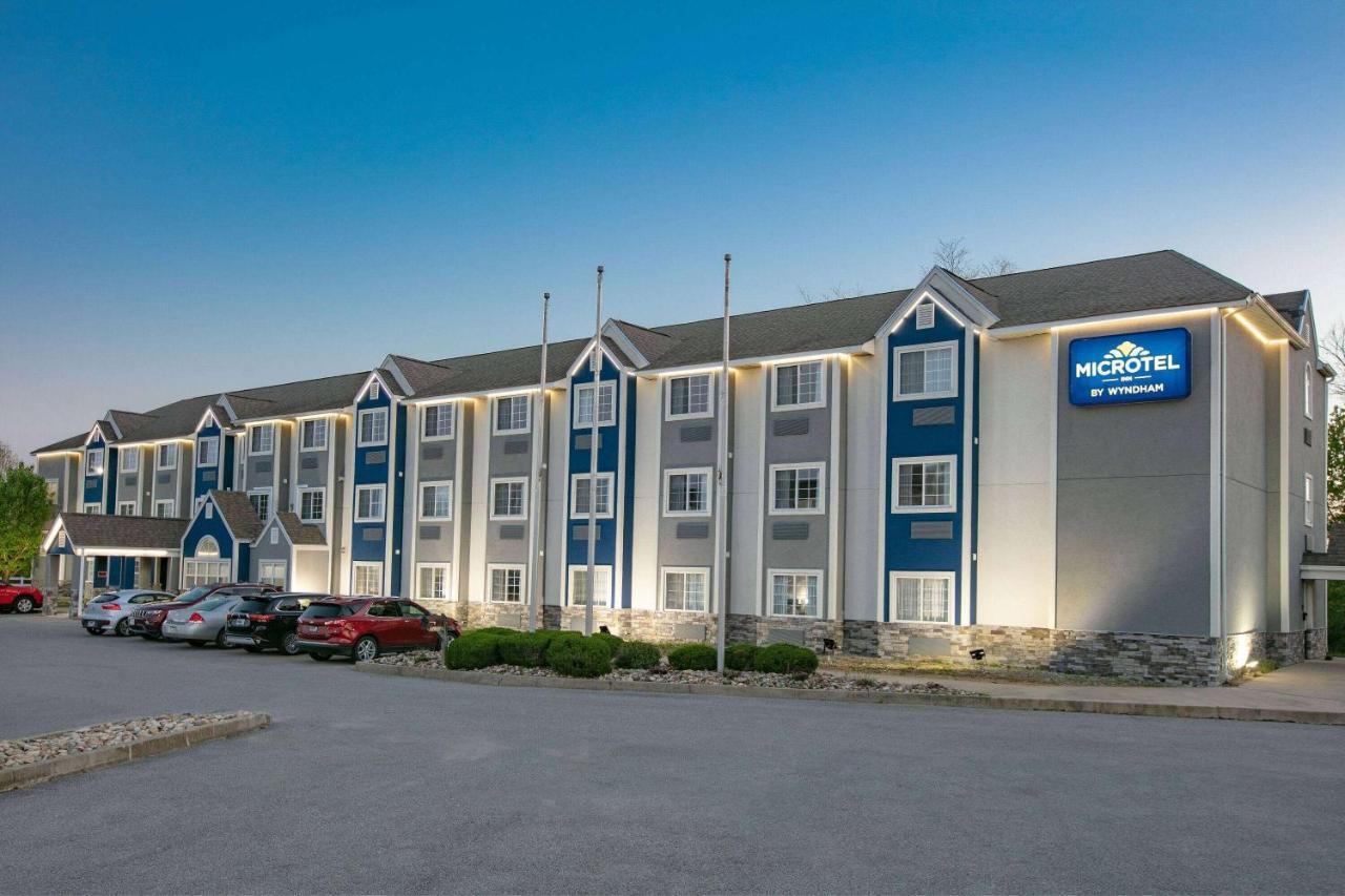Microtel Inn By Wyndham Бекли Екстериор снимка